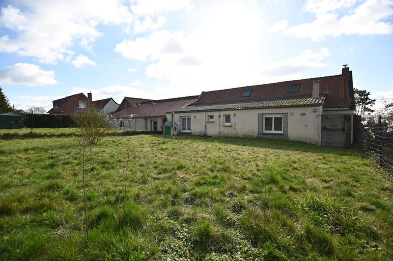 Maison - 100 m² - 3 pièces