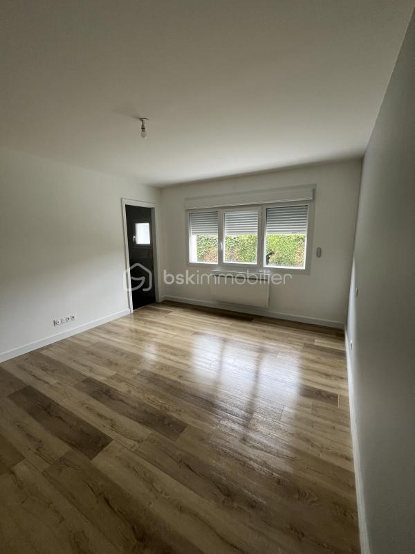 Maison - 182 m² - 7 pièces