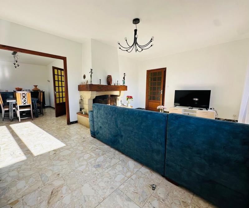 Maison - 138 m² - 5 pièces