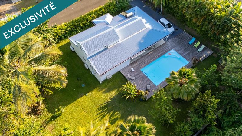 Maison - 140 m² - 5 pièces