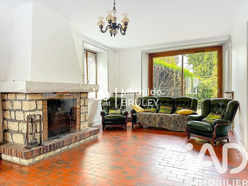 Maison - 262 m² - 11 pièces