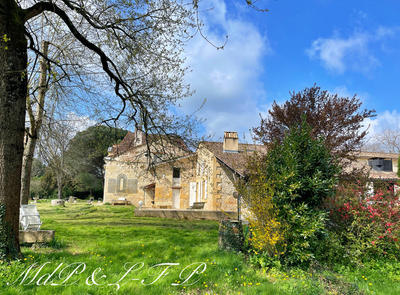 Maison bourgeoise - 700 m² - 19 pièces
