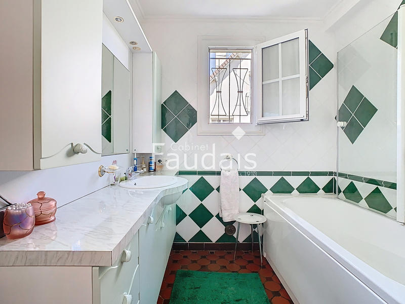 Maison - 149 m² - 7 pièces