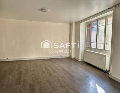 Maison de ville - 195 m² - 9 pièces