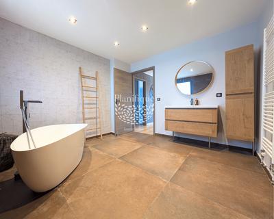 Maison - 194 m² - 5 pièces