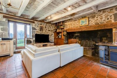 Maison - 285 m² - 12 pièces