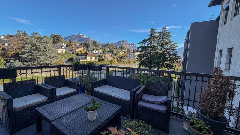 Duplex - 137 m² - 4 pièces