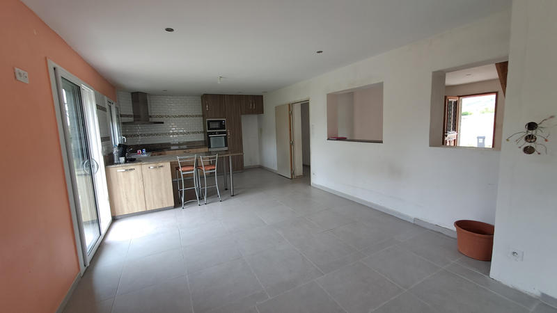 Maison - 137 m² - 5 pièces