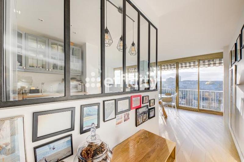 Appartement - 77 m² - 4 pièces