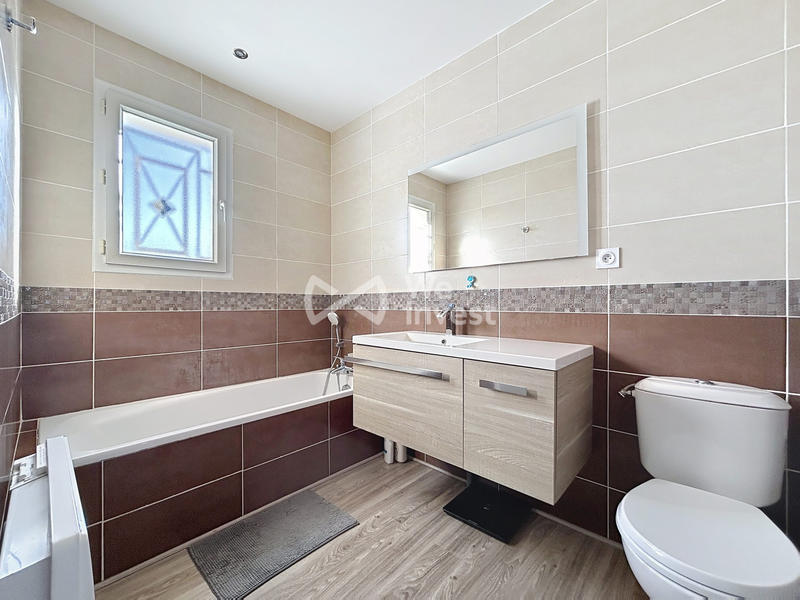 Villa - 115 m² - 5 pièces