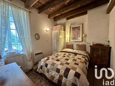 Maison - 218 m² - 11 pièces