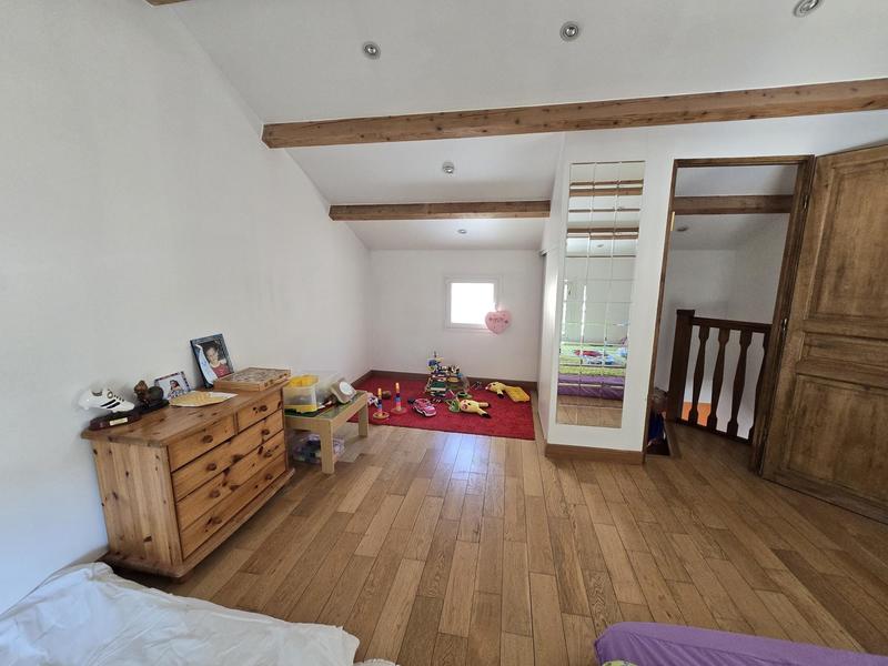 Maison - 164 m² - 6 pièces