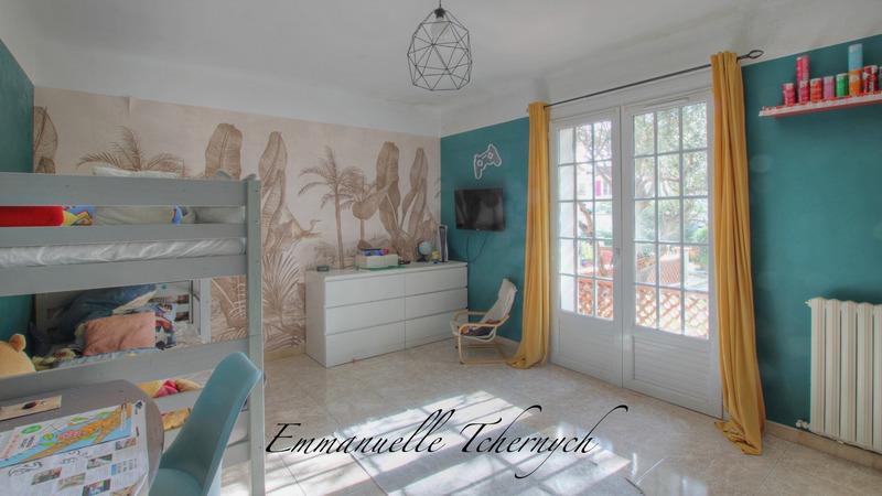 Maison - 165 m² - 4 pièces