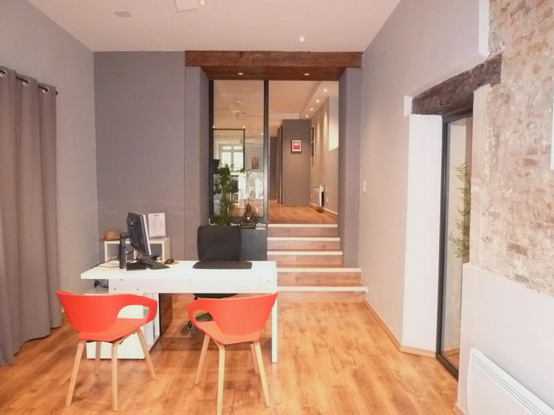 Local commercial - 88 m² - 3 pièces