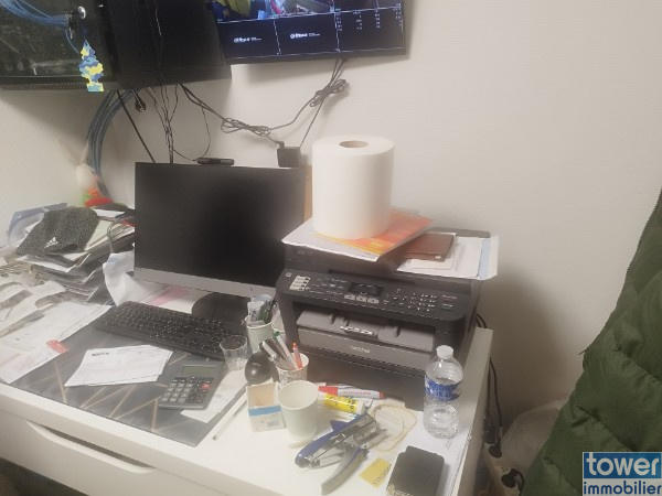 Fonds de commerce - Magasins - 150 m²