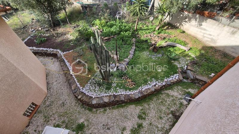 Villa - 237 m² - 10 pièces