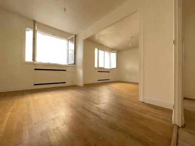 Appartement - 96 m² - 4 pièces