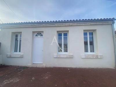 Maison - 99 m² - 4 pièces