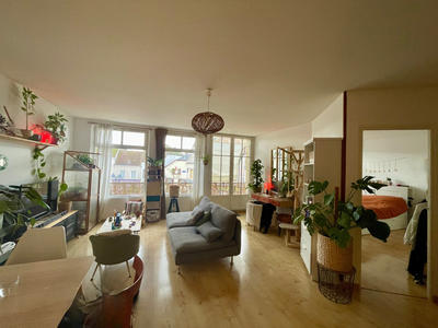 Appartement - 80 m² - 3 pièces