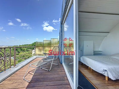 Maison - 209 m² - 8 pièces