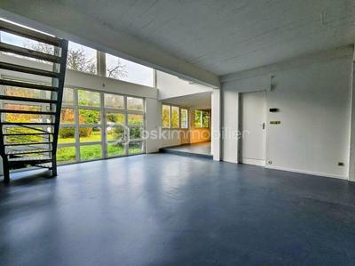 Maison - 172 m² - 7 pièces