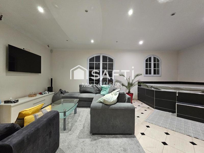 Maison de maîtres - 380 m² - 8 pièces