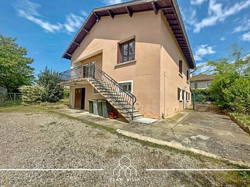 Maison - 120 m² - 5 pièces