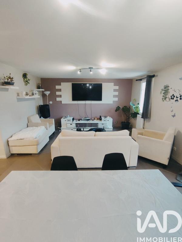 Maison - 90 m² - 5 pièces