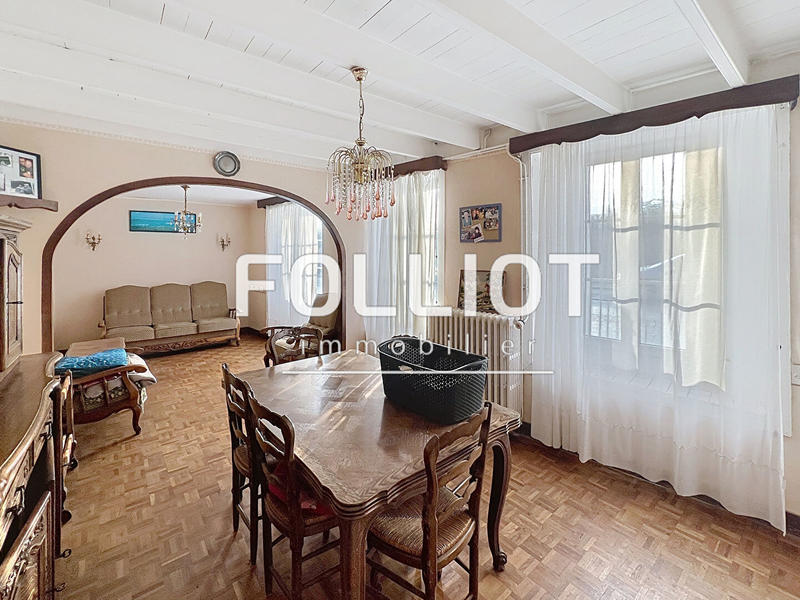 Maison - 97 m² - 5 pièces