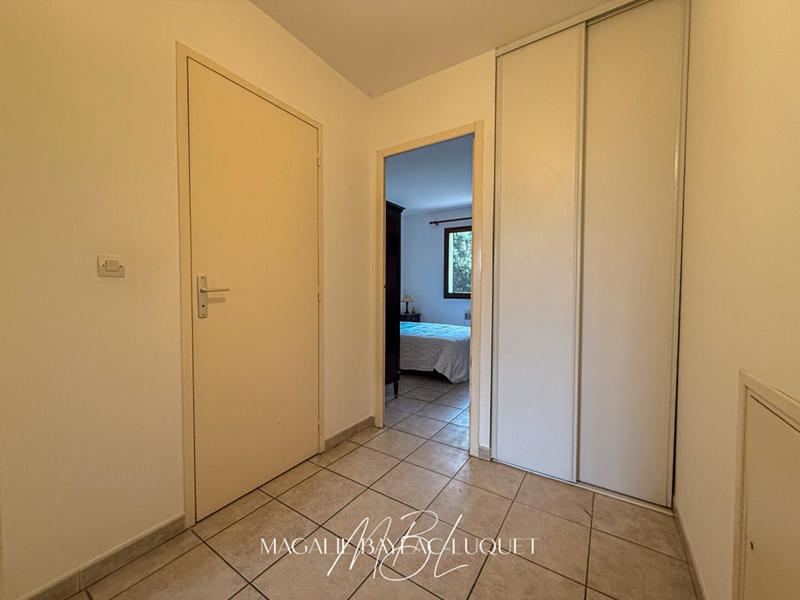 Maison - 104 m² - 4 pièces