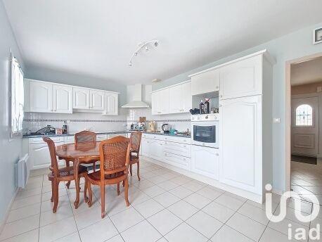 Maison - 102 m² - 4 pièces