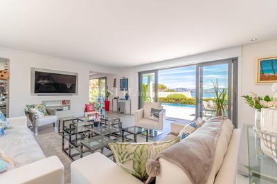 Villa - 295 m² - 5 pièces