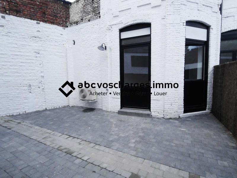 Studio - 23 m² - 1 pièce