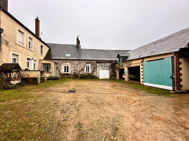 Immeuble - 305 m² - 10 pièces