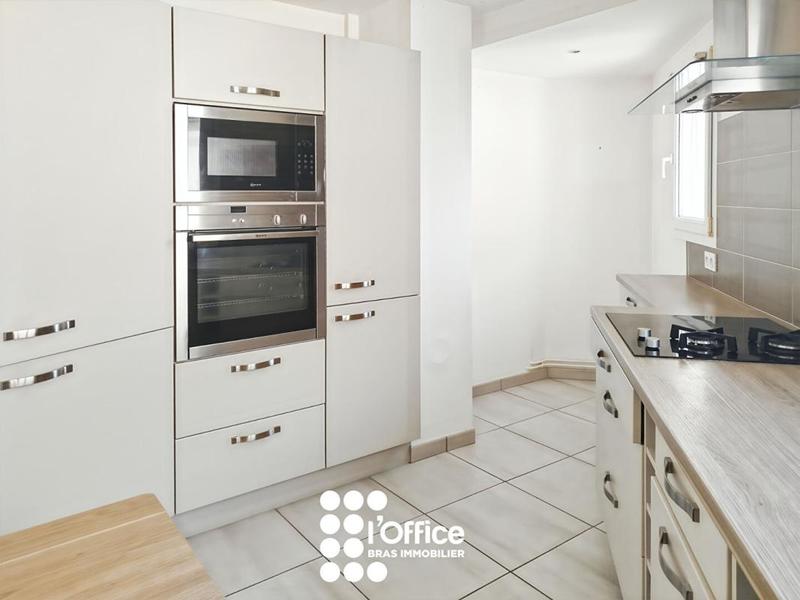 Appartement - 89 m² - 3 pièces