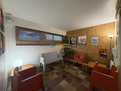 Bureau - 76 m² - 5 pièces