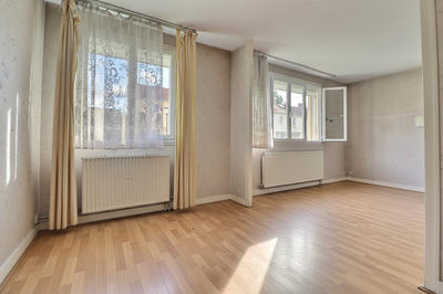 Maison - 65 m² - 4 pièces