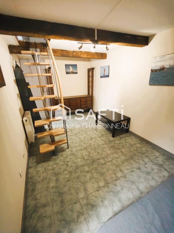 Maison - 182 m² - 8 pièces