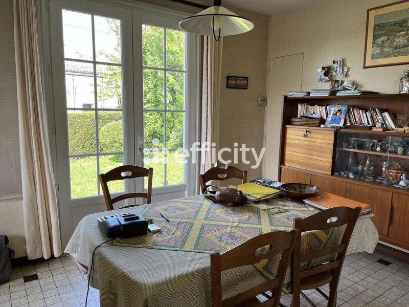 Maison - 91 m² - 5 pièces