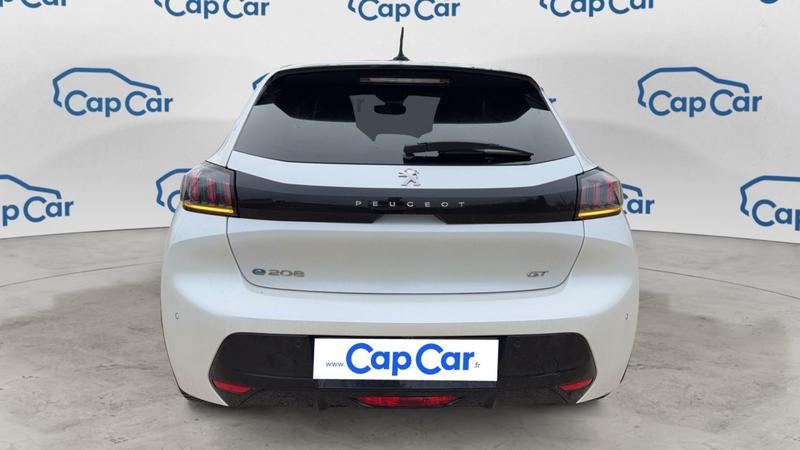 Peugeot 208 136 50 kWh Gt