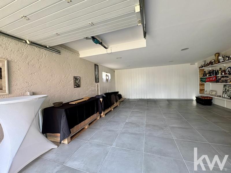 Maison - 90 m² - 6 pièces