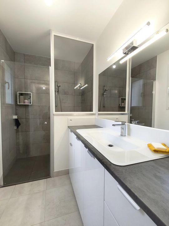 Pavillon - 100 m² - 5 pièces