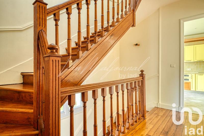 Maison - 142 m² - 7 pièces