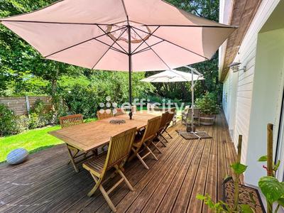 Maison - 130 m² - 6 pièces