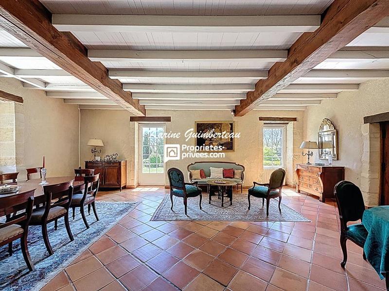 Longère - 256 m² - 7 pièces