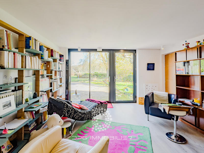 Maison - 157 m² - 8 pièces