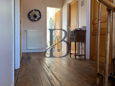 Maison - 129 m² - 7 pièces