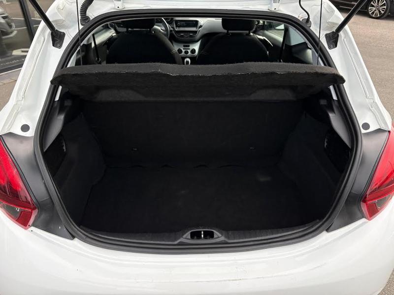 Peugeot 208 1.2 Puretech 68h Like