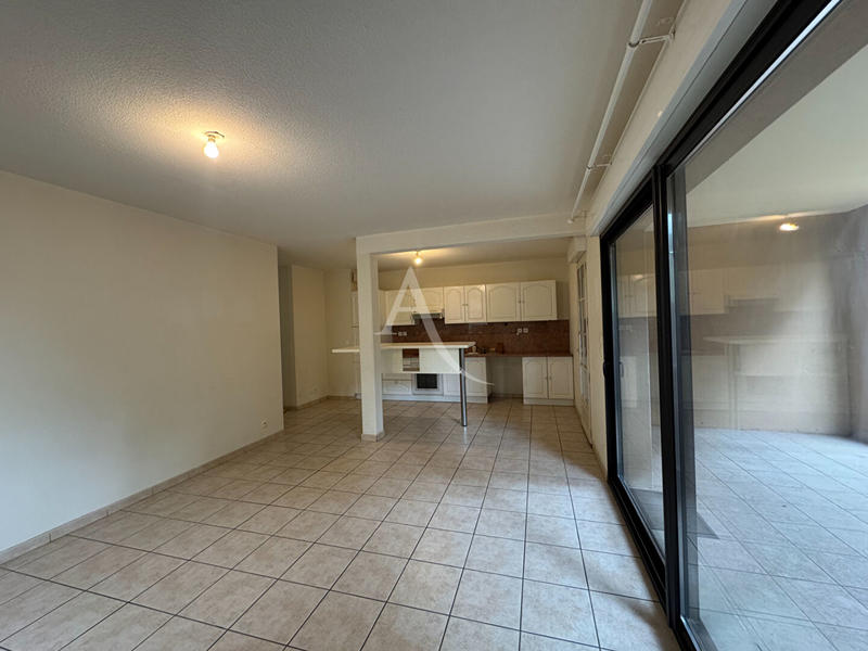 Appartement - 76 m² - 3 pièces