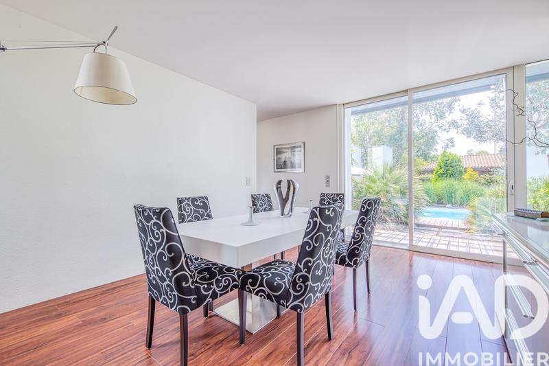 Maison de maîtres - 200 m² - 5 pièces